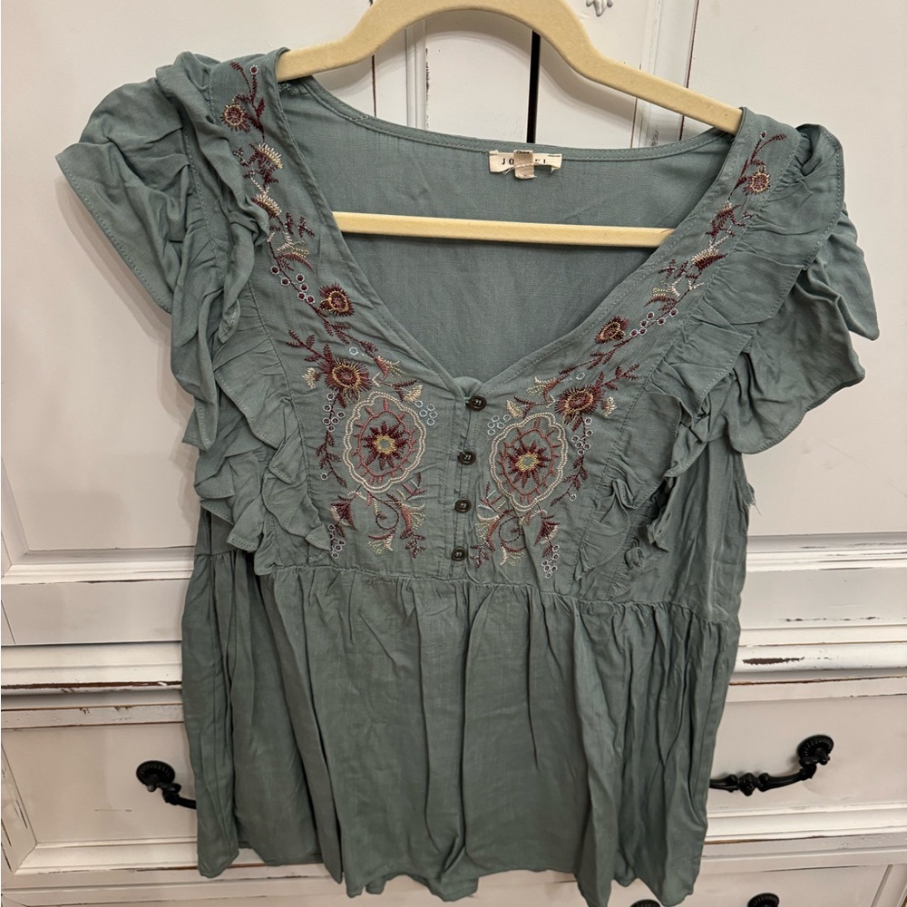Women’s size small embroidered top